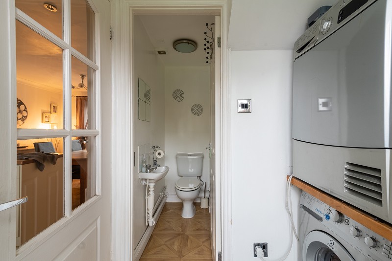 Utility Room & WC